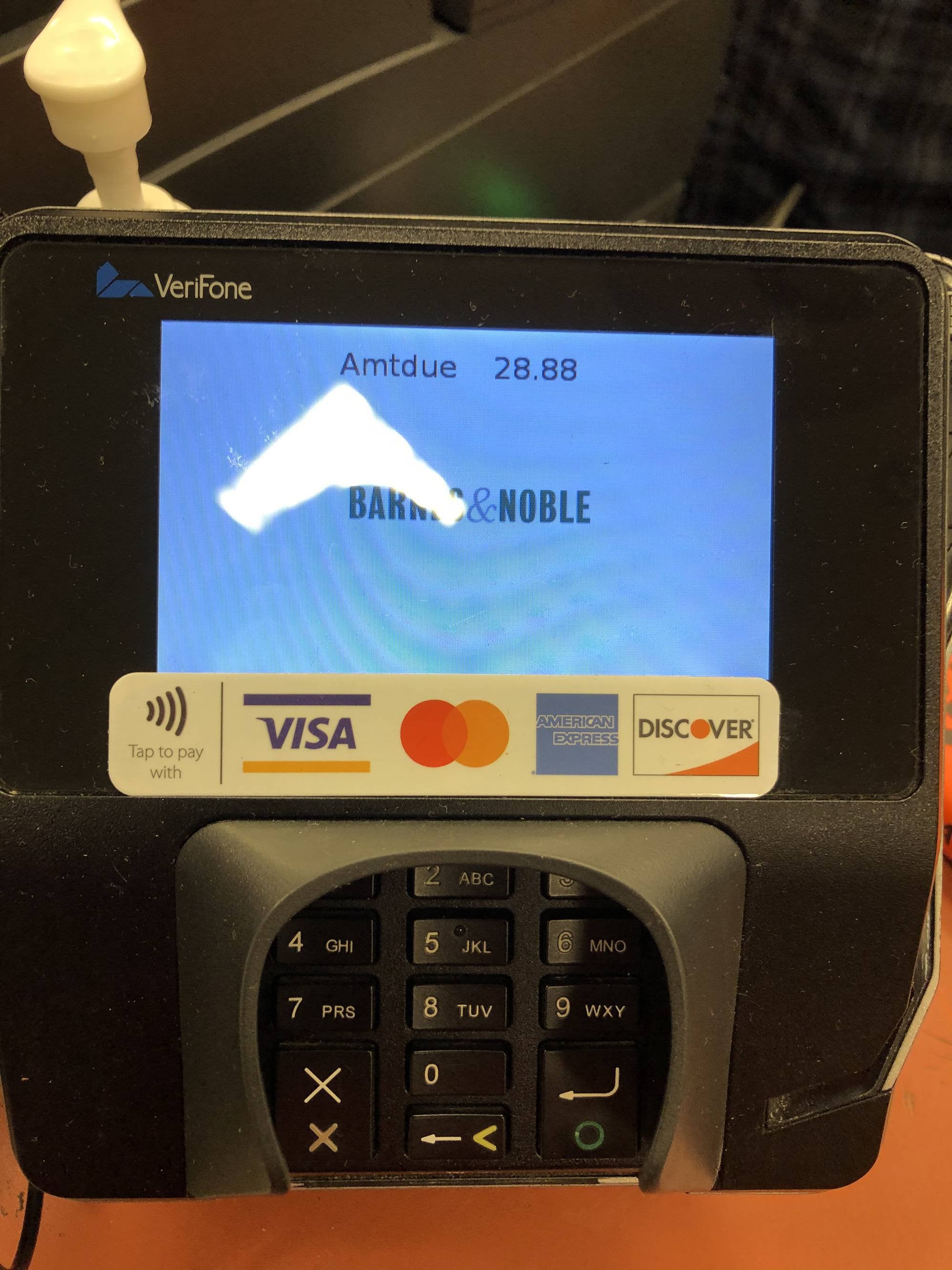 Barnes & Noble accepts contactless payments.