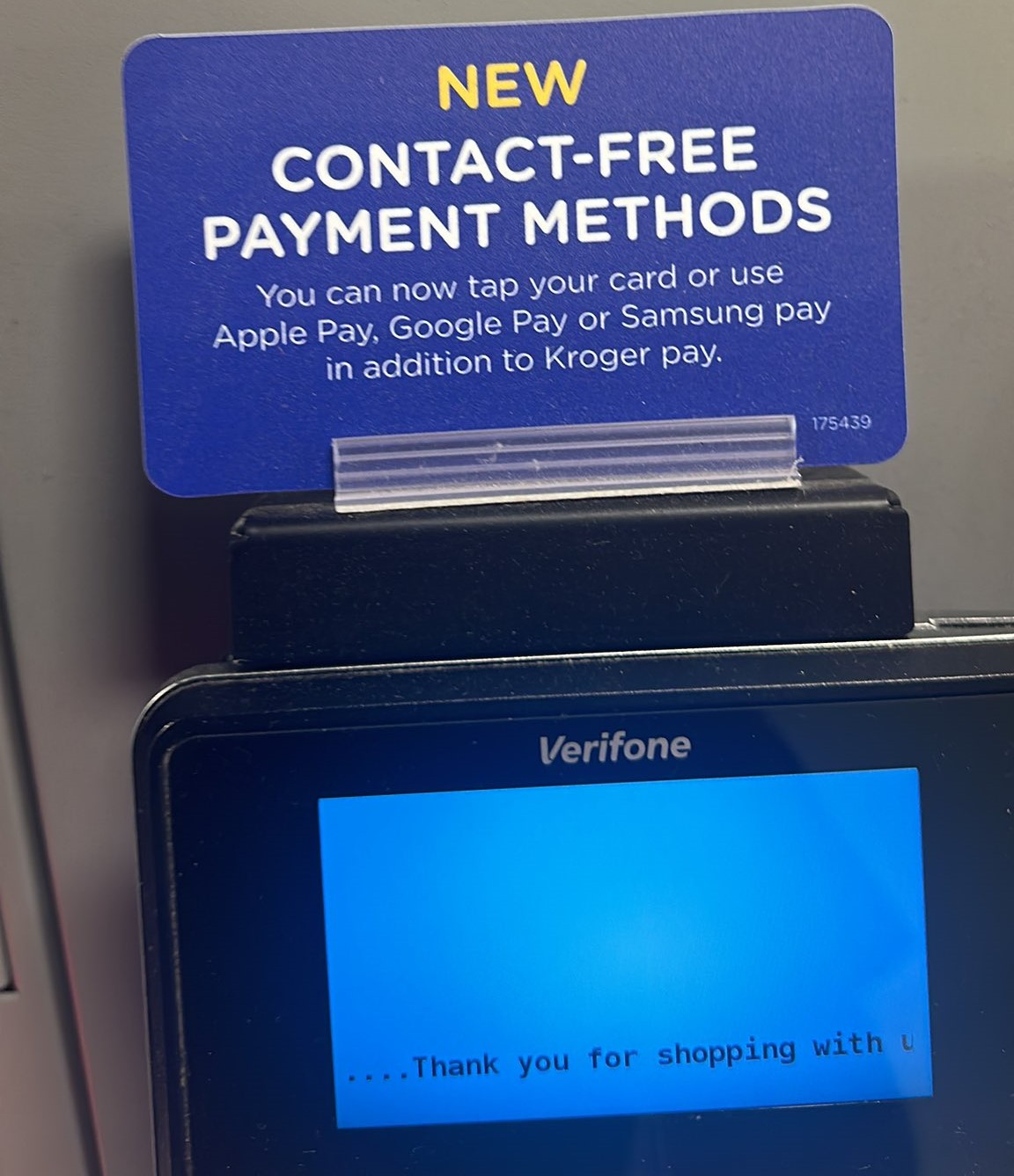 Kroger accepts contactless payments in-store.