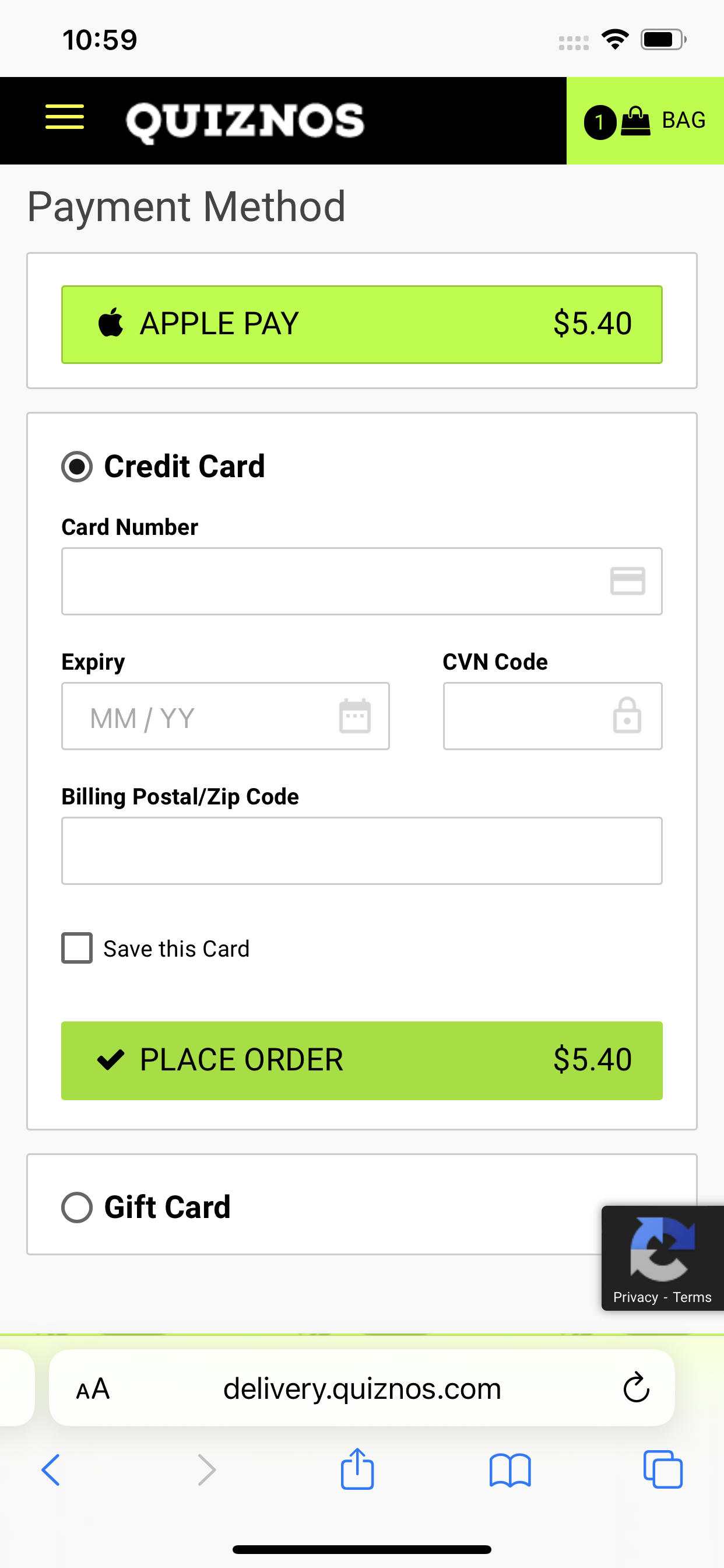 Quiznos accepts Apple Pay online.